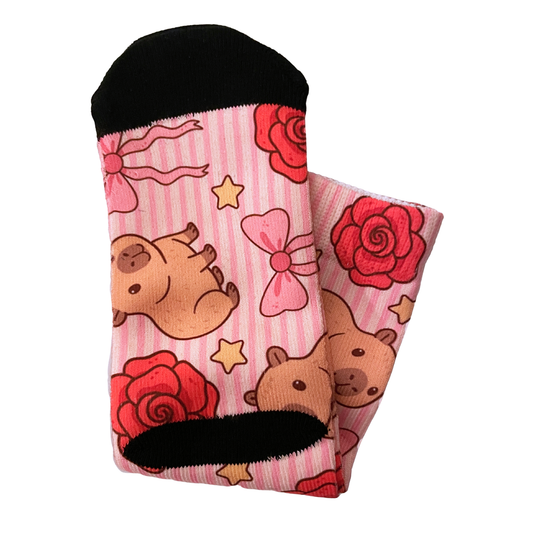 Coquette Capybara, bow & Rose Socks (kids)